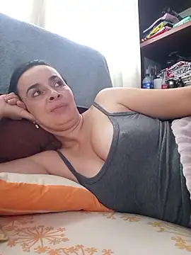 Samantha Sullivan  online show from April 2026 12:19:02 PM