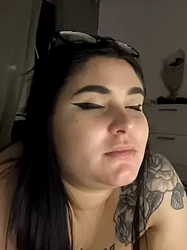 alexaandreea99 online show from January 2025 01:50:01 AM