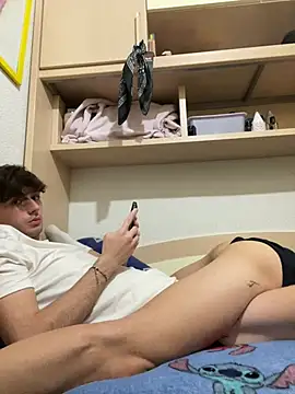 Adriiann  21 online show from December 2024 10:09:02 PM