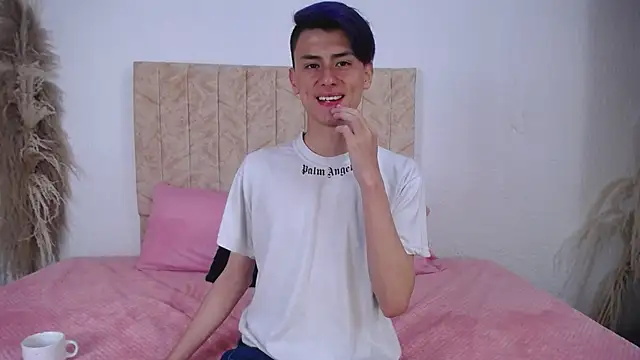 Snapshot of Alann_sr chatting on February 2025 05:21:02 AM Alann sr online show from February 2025 05:21:02 AM