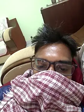 Tomato boy online show from November 2025 07:03:02 AM