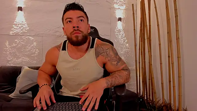  dreammr1  online show from February 2025 03:03:01 PM