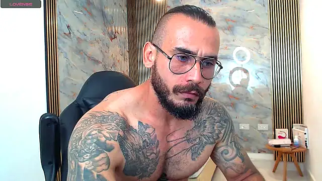 Snapshot of hanz_col chatting on February 2025 11:25:02 PM hanz col online show from February 2025 11:25:02 PM