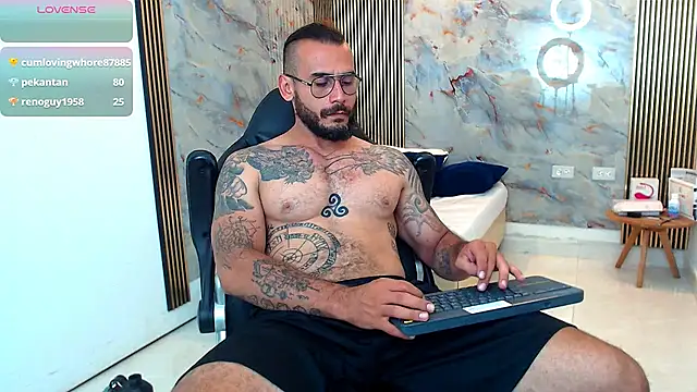 Snapshot of hanz_col chatting on February 2025 12:47:02 AM hanz col online show from February 2025 12:47:02 AM