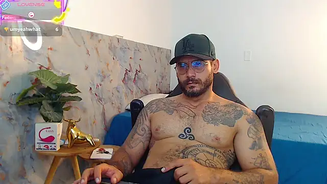 Snapshot of hanz_col chatting on September 2025 11:14:01 AM hanz col online show from September 2025 11:14:01 AM