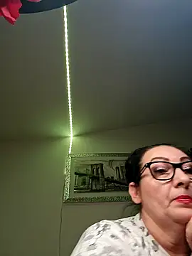 Snapshot of Genoveva73sexy chatting on December 2024 11:50:02 PM Genoveva73sexy online show from December 2024 11:50:02 PM