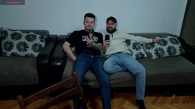 JohnnyStepBro online show from April 2026 07:58:02 PM