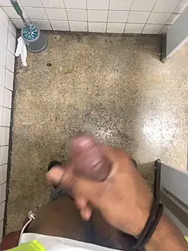 Snapshot of zeekBbc chatting on January 2025 11:46:01 PM zeekBbc online show from January 2025 11:46:01 PM