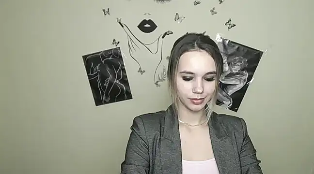  StAcY online show from February 2025 04:41:02 PM