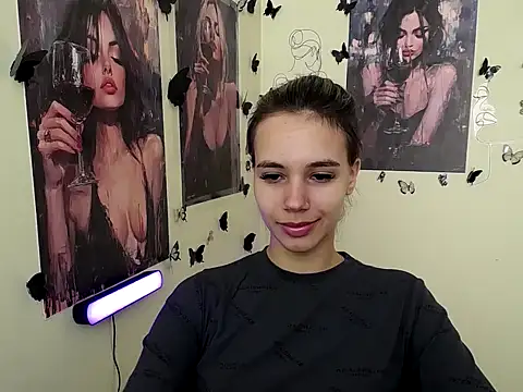  StAcY online show from September 2025 06:34:01 AM