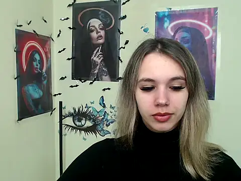  StAcY online show from November 2025 01:35:02 PM