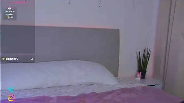 Lisa Moones online show from January 2025 04:31:02 PM