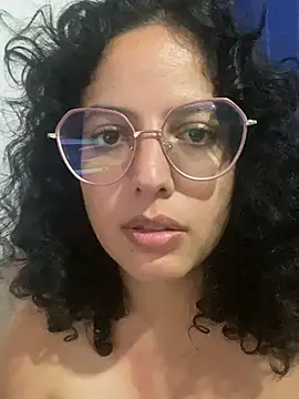 Snapshot of babyluna939 chatting on March 2025 07:27:02 AM babyluna939 online show from March 2025 07:27:02 AM