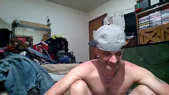 Snapshot of slinginbigD chatting on April 2026 05:36:01 AM slinginbigD online show from April 2026 05:36:01 AM