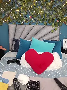 Grey Lorenz11 online show from March 2026 09:14:01 AM