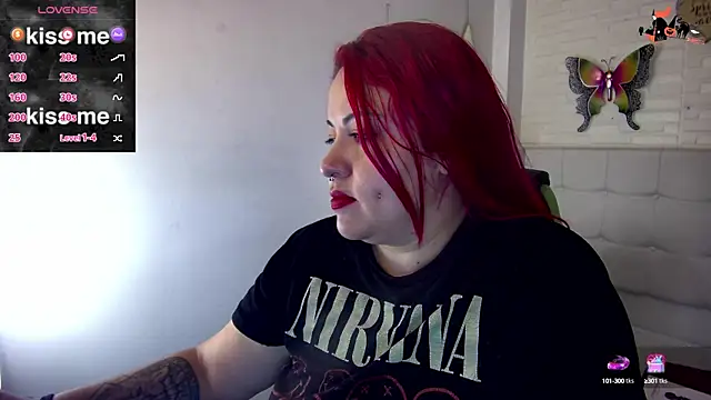 Snapshot of Bruja__Scarlata chatting on January 2025 09:07:01 PM Bruja Scarlata online show from January 2025 09:07:01 PM
