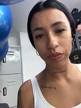 Wendy Marchall online show from February 2026 12:33:01 PM