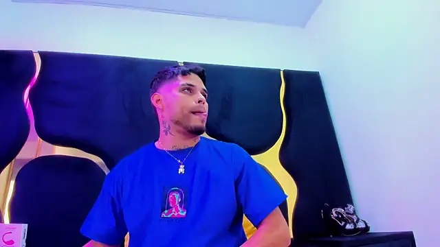 MelissaAndZeuss online show from September 2025 04:34:02 AM