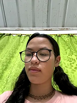 Snapshot of celesteguz chatting on November 2025 11:43:02 AM celesteguz online show from November 2025 11:43:02 AM