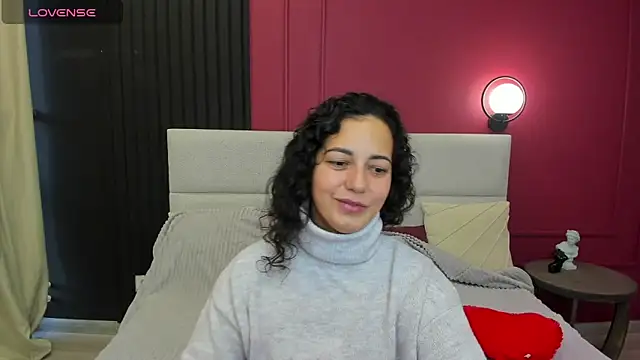 Snapshot of Linda_Insatiable chatting on September 2025 01:31:02 AM Linda Insatiable online show from September 2025 01:31:02 AM