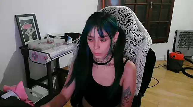 Snapshot of loletabb chatting on January 2025 06:45:01 AM loletabb online show from January 2025 06:45:01 AM