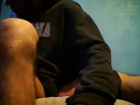 Snapshot of Vago745 chatting on December 2024 09:00:02 PM Vago745 online show from December 2024 09:00:02 PM