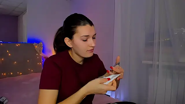 Laura Leee online show from March 2026 05:55:02 AM