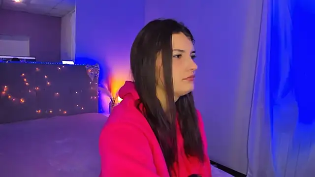 Laura Leee online show from April 2026 05:14:02 AM