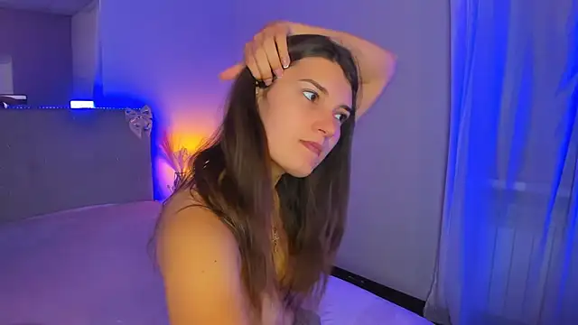 Laura Leee online show from July 2026 05:16:02 AM