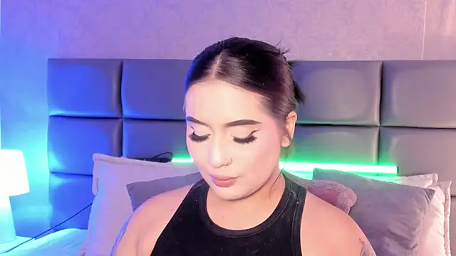 SpicySugar  online show from April 2026 08:03:02 PM