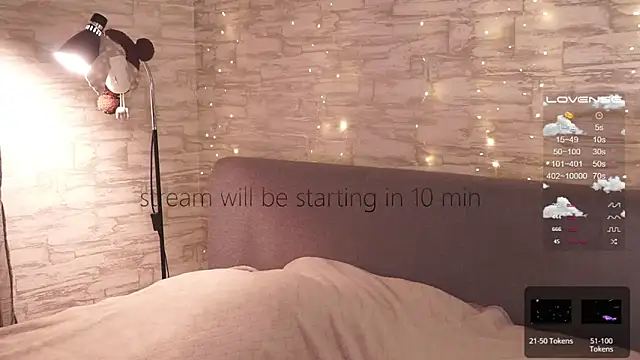    art online show from December 2024 05:33:02 PM