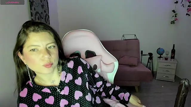 Snapshot of Susana_garcia_ chatting on March 2025 06:35:01 AM Susana garcia  online show from March 2025 06:35:01 AM