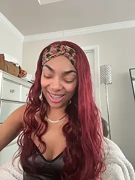 butterflybootyy online show from January 2026 03:05:01 PM