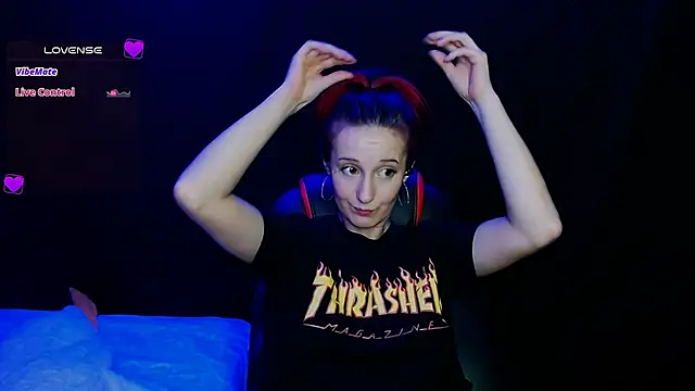 AgathaNoxe online show from December 2024 04:24:01 AM