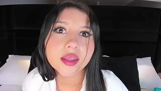 AvyMilton online show from October 2025 11:38:02 AM