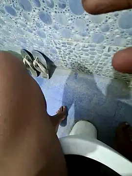 divyansh hyderabadi online show from December 2024 07:16:02 AM