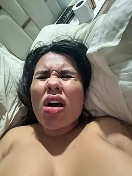 Snapshot of valeria2019hot chatting on February 2025 04:15:01 AM valeria2019hot online show from February 2025 04:15:01 AM