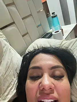 Snapshot of valeria2019hot chatting on February 2025 10:20:02 PM valeria2019hot online show from February 2025 10:20:02 PM