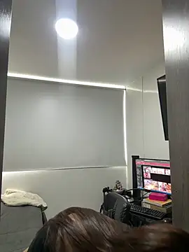 Snapshot of valeria2019hot chatting on September 2025 05:01:01 PM valeria2019hot online show from September 2025 05:01:01 PM