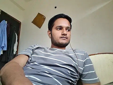 Jonrobinso online show from October 2025 05:08:01 AM