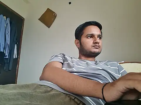 Jonrobinso online show from October 2025 05:30:01 AM