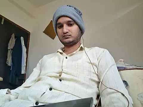 Jonrobinso online show from November 2025 06:08:01 AM