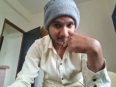 Jonrobinso online show from December 2025 05:57:01 AM