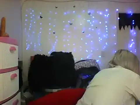 alixia81 online show from February 2025 12:41:02 PM