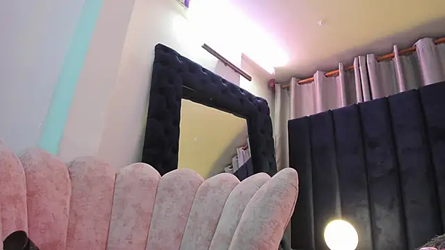  Cristal evans online show from December 2024 06:26:01 AM