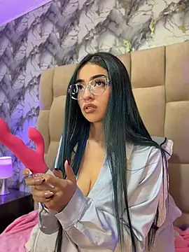 Kristin Ramirez online show from June 2026 01:17:02 AM
