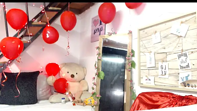 luna sky83 online show from September 2025 06:19:02 AM