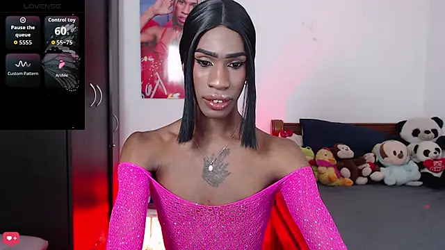 Kendall Gil online show from December 2025 05:02:02 AM