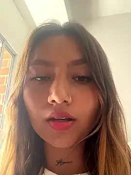 amanda-medrano1 online show from January 2025 05:15:02 PM