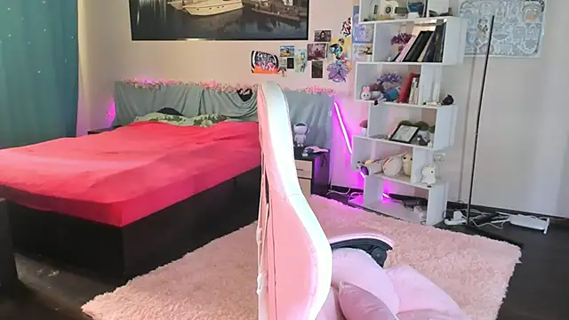 Ramona Johnson online show from March 2025 11:19:02 AM